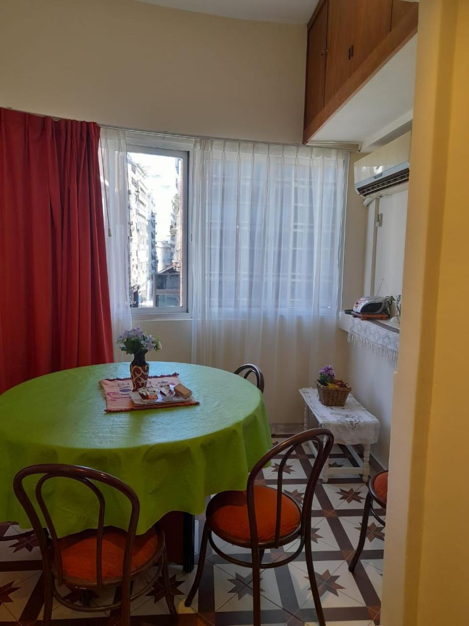 Corrientes Y Esmeralda Teatros! Gran Ubicacion 2 6pax Equipado Y Comodo Apartamento