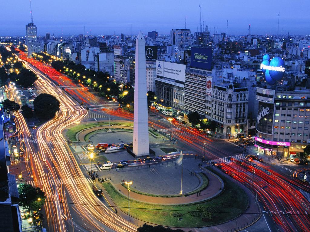 Corrientes Y Esmeralda Teatros! Gran Ubicacion 2 6pax Equipado Y Comodo Apartamento Buenos Aires