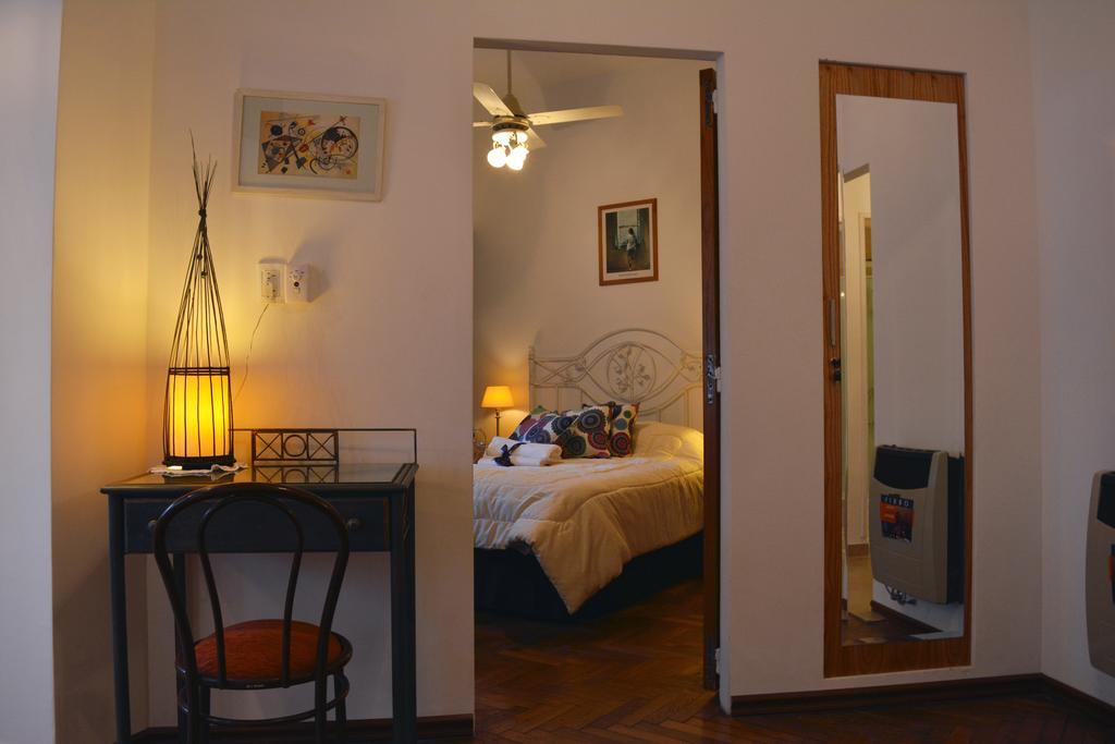 Corrientes Y Esmeralda Teatros! Gran Ubicacion 2 6pax Equipado Y Comodo Apartamento Buenos Aires