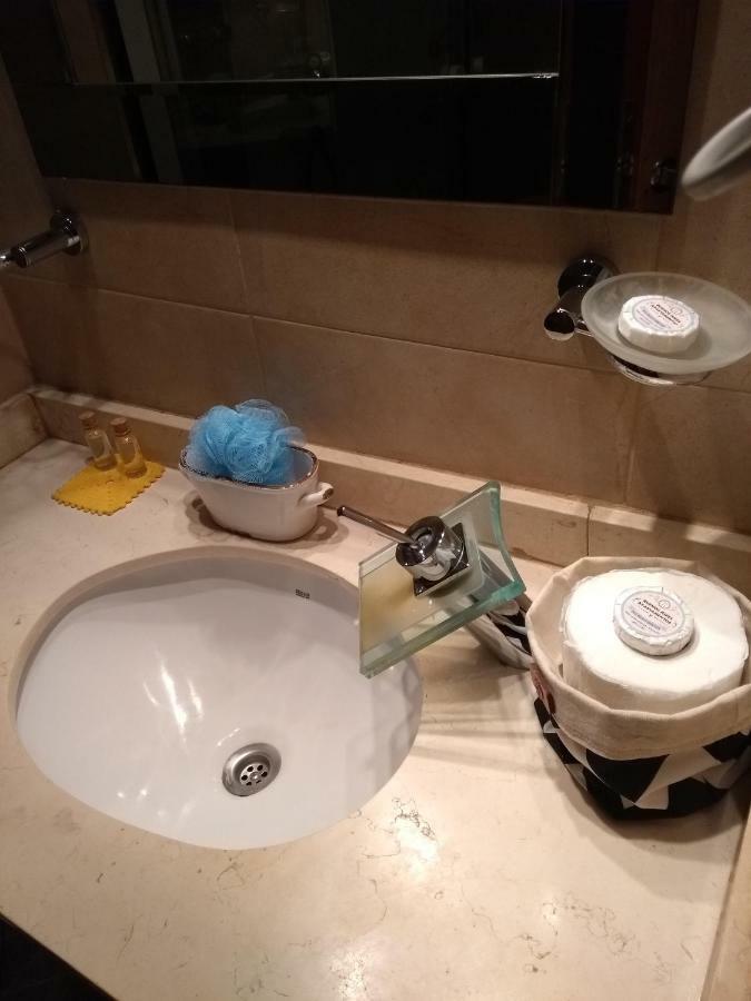 Apartamento Corrientes Y Esmeralda Teatros! Gran Ubicacion 2 6pax Equipado Y Comodo *